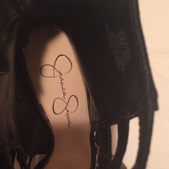 Jessica Simpson heels - Picture 3 of 5